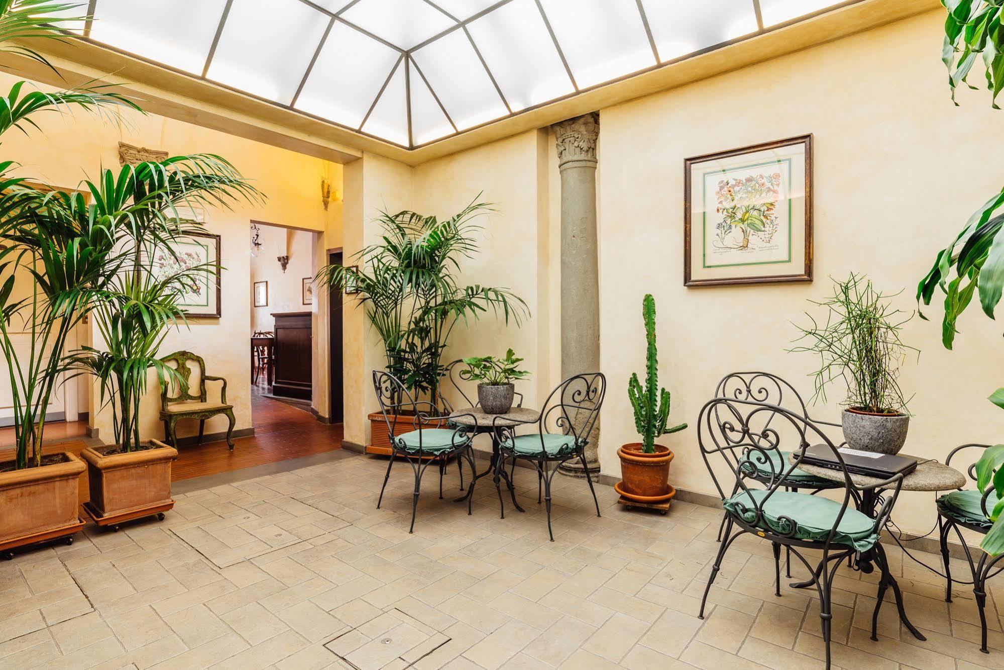 Hotel Benivieni Florence Exterior photo
